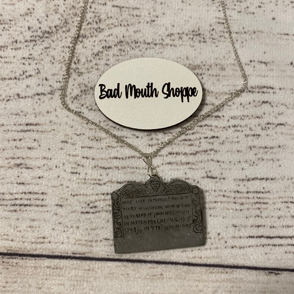 *The Cemeterrarium Here Lyes Mary Higginson Handmade Tombstone Necklace - Picture 1 of 5